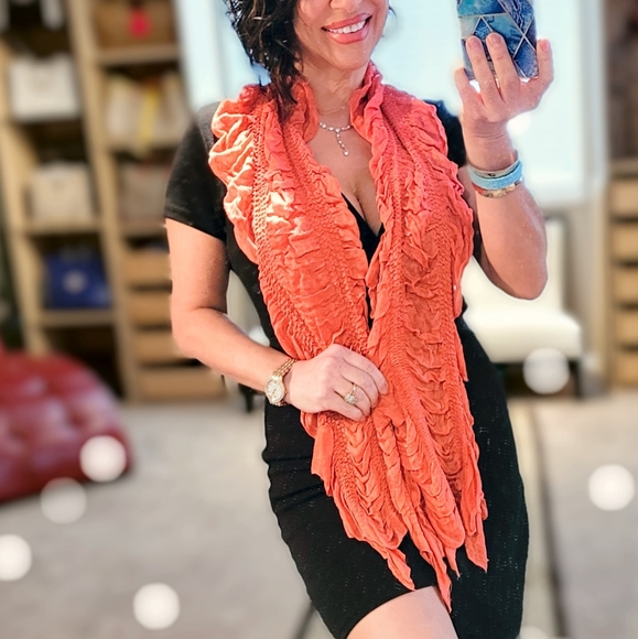 ❤ 3/$50 Ruffled 🔥 Peach/Coral scarf - Picture 6 of 11